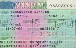 Schengen-Visa berechtigen nicht zum Arbeiten, sondern sind nur für Besuche und Geschäftsreisen geeignet. Die perfekte Unterstützung, wenn Sie für globale Mitarbeitermobilität auch mit Visaangelegenheiten zu tun haben und unterstützen möchten, ist ANDERS CONSULTING Relocation Serivice