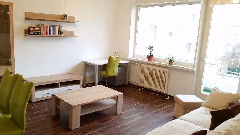 Möbliertes 2-Zimmer-Apartment mit 50 m² in Berlin Alt ...