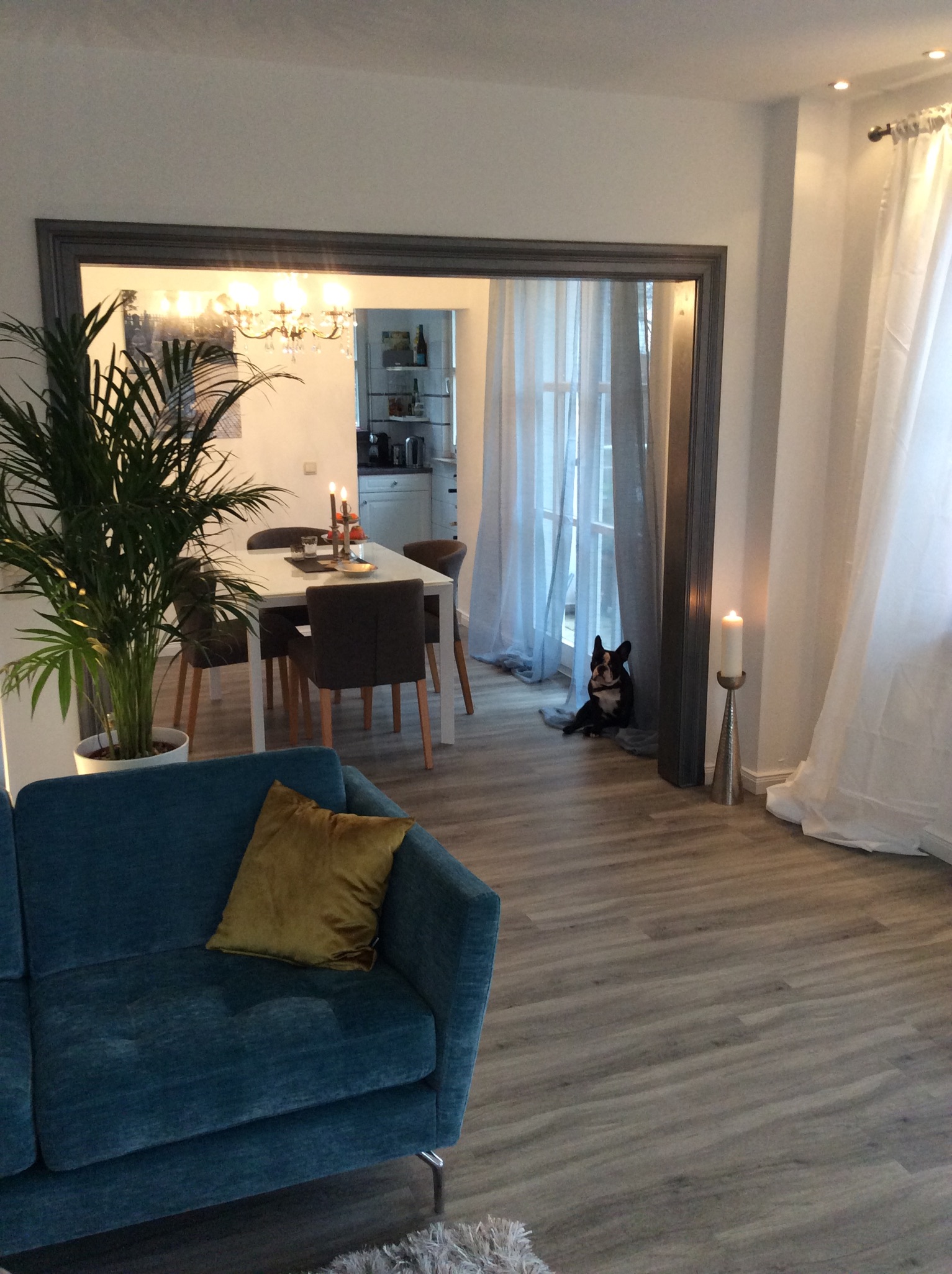 Moblierte 2 Zimmer Mietwohnung Mit Balkon Zu Mieten In 22587 Hamburg