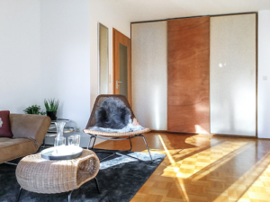 In Zeiten von Corona ändern sich auch die Regeln auf dem Wohnungsmarkt. Wie wir Ihnen trotzdem effektiv helfen, schnell eine Wohnung zu finden. ANDERS CONSULTING Relocation Service