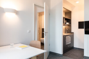 Sie ziehen vorübergehend nach Hamburg oder brauchen etwas für den Übergang bis Sie sich hier endgültig niederlassen? Dann sind wir Ihr Partner für die Suche nach der passenden Mietimmobilie. ANDERS CONSULTING Relocation Service Hamburg. You´ve got a Friend in Germany!