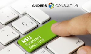 Restricted Stock Units (RSUs) sind ein beliebtes Vergütungselement in international tätigen Unternehmen und spielen besonders im Tech-Sektor eine Rolle. ANDERS CONSULTING Relocation Service