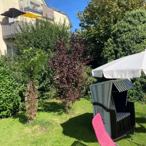 Garage / Stellplatz, Garten- / -mitbenutzung, Balkon / Terrasse, Barrierefrei, Einbauküche, Keller, Gäste-WC, Zentralheizung. ANDERS CONSULTING Relocation Service Frankfurt am Main
